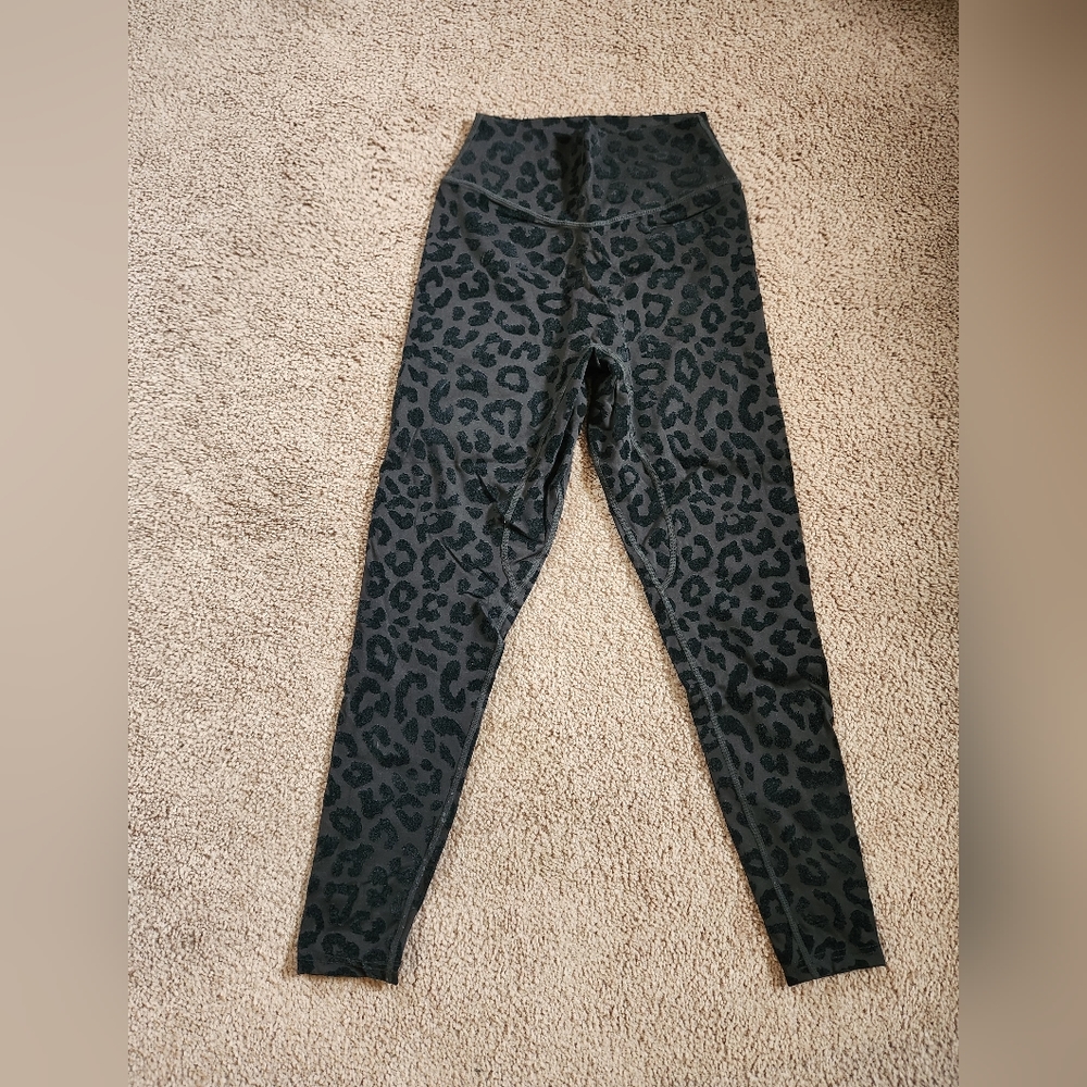 Balance Athletica/Vitality Lux Pant in Panther. Size Small